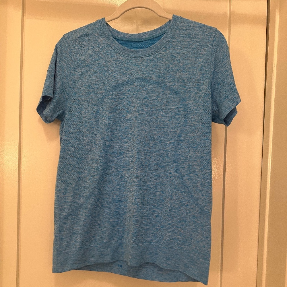 Lululemon relaxed swiftly tech